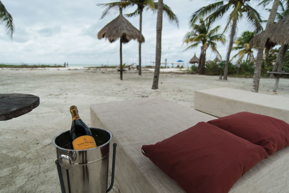 Blue Holbox Hotel 59/70
