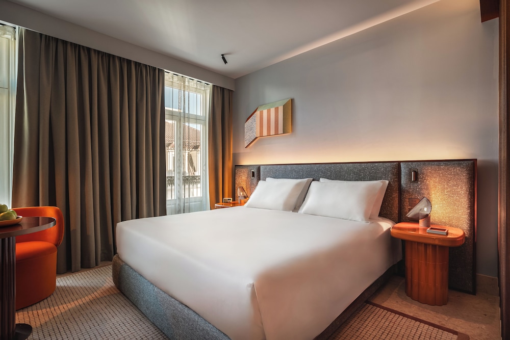 Andaz Lisbon 16/50