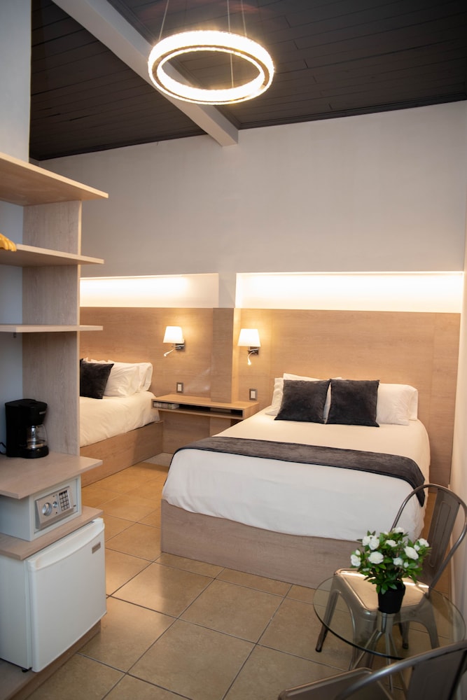 Hotel Casa Bella 30/70