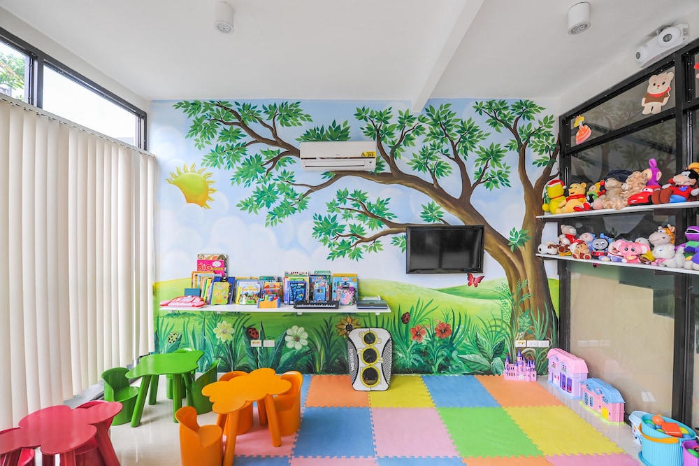 Aziza Paradise Hotel 43/50