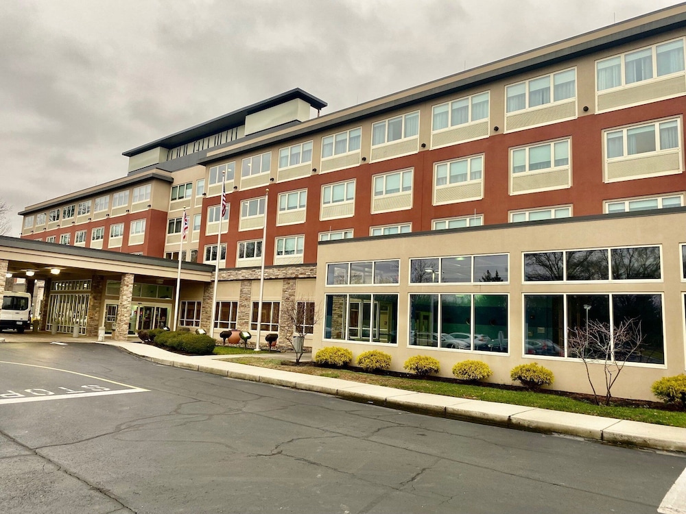 Holiday Inn Express Columbus Airport Easton Ex Four Points By Sheraton Columbus Ohio Airport 1/45