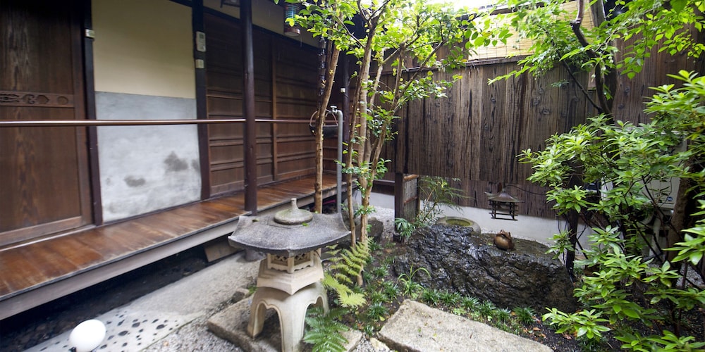 Naokonoza Bettei Umekoji 46/47