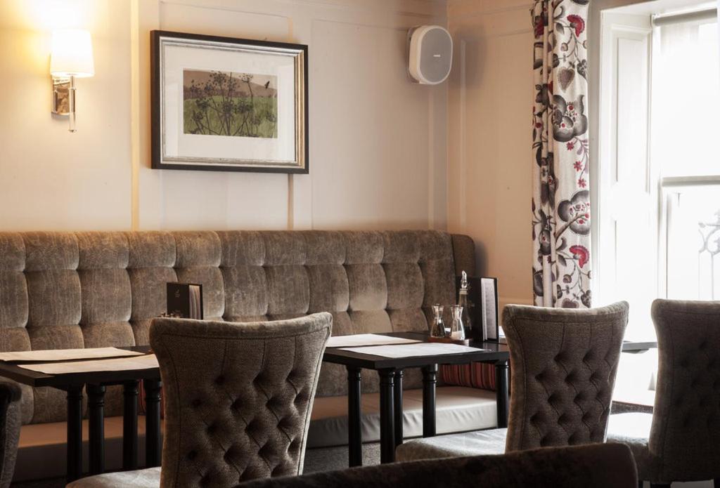 Trout Hotel 38/49