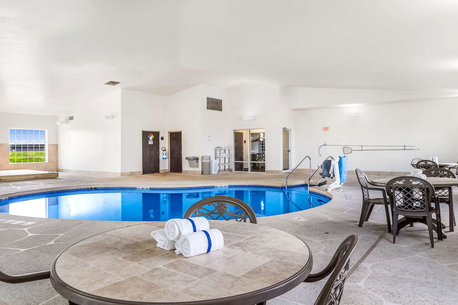 Sleep Inn & Suites North Liberty - Liberty City 43/43
