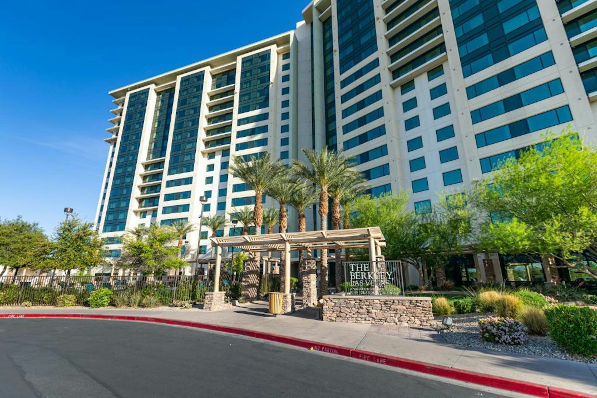 The Berkley at Las Vegas 32/35