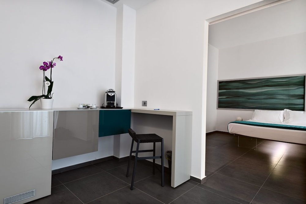 Nautilus B&B Suite Design 2/30
