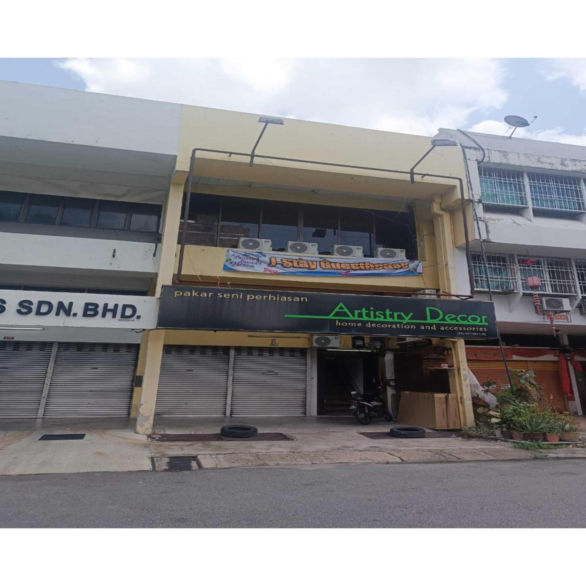 Hotel O J Stay Guesthouse in GEORGE TOWN