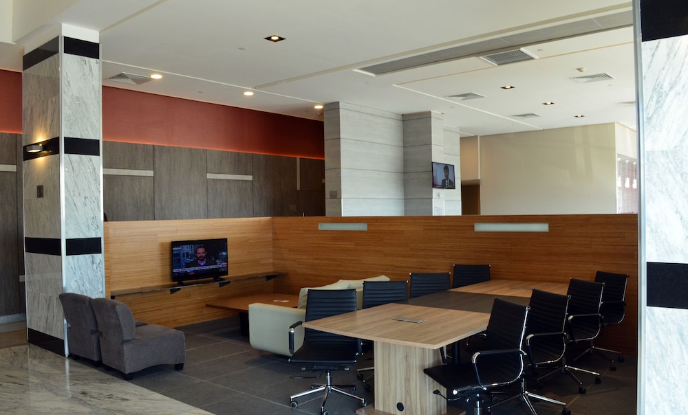 Hotel Casa Inn Business Irapuato 11/63