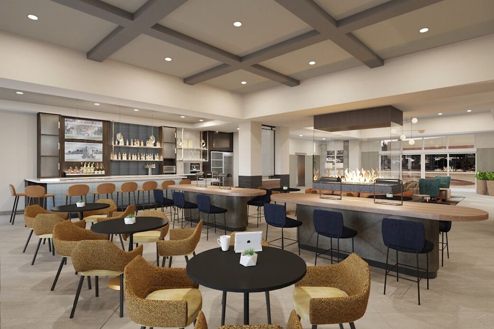 Delta Hotels by Marriott Midwest City at the Reed Conference Center 39/43