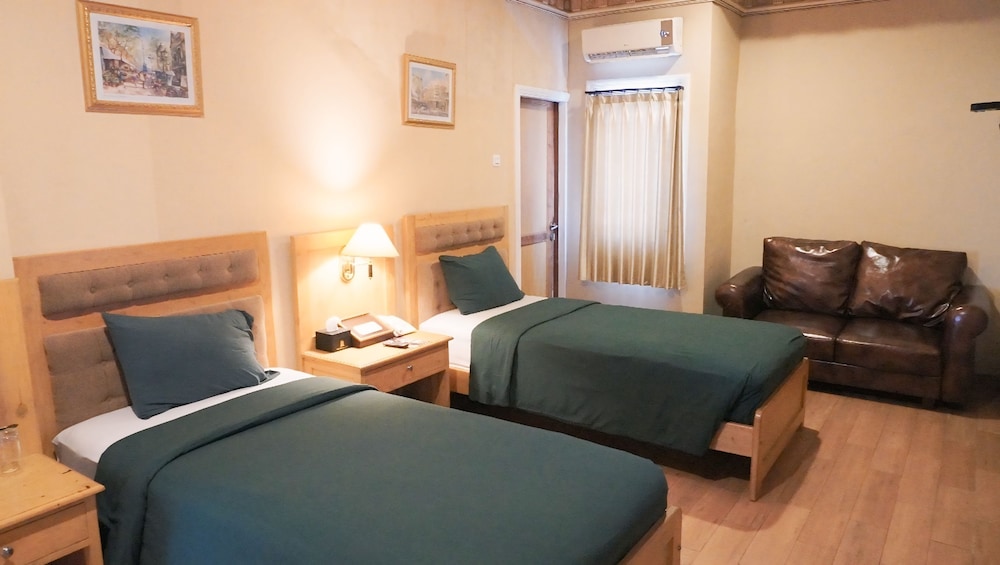 KANGEN BOUTIQUE HOTEL 25/50