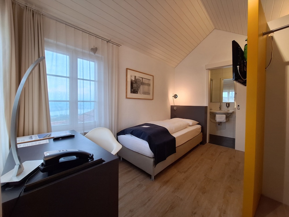 Hotel Wassberg 8/38