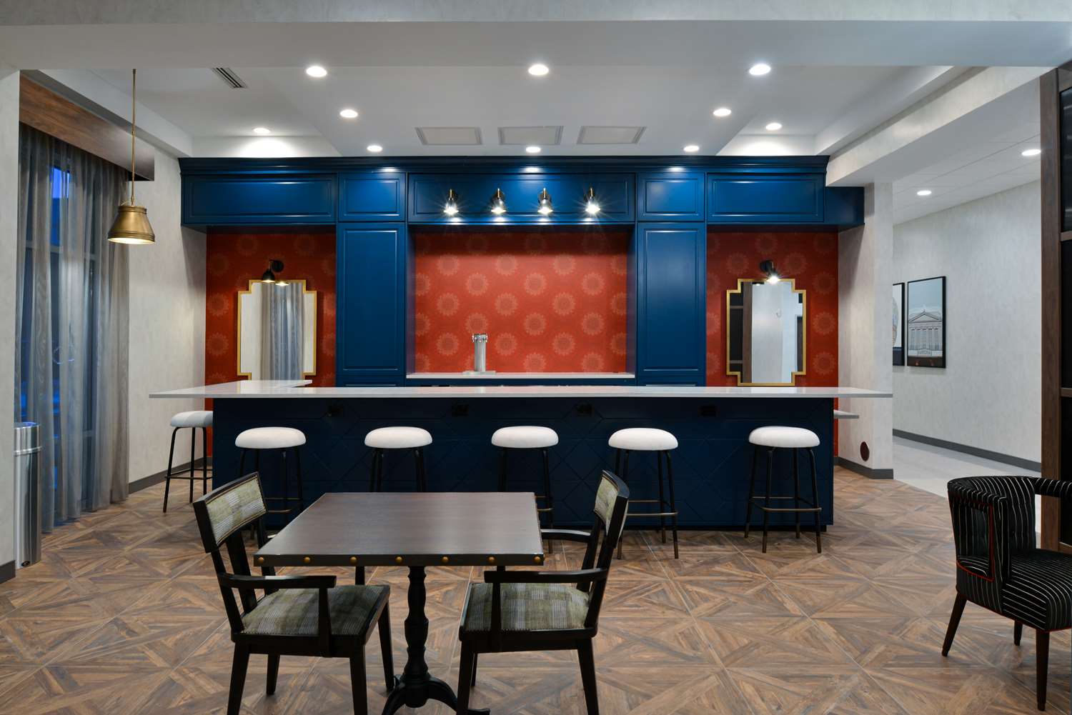 Hampton Inn & Suites Greensboro Downtown 14/25