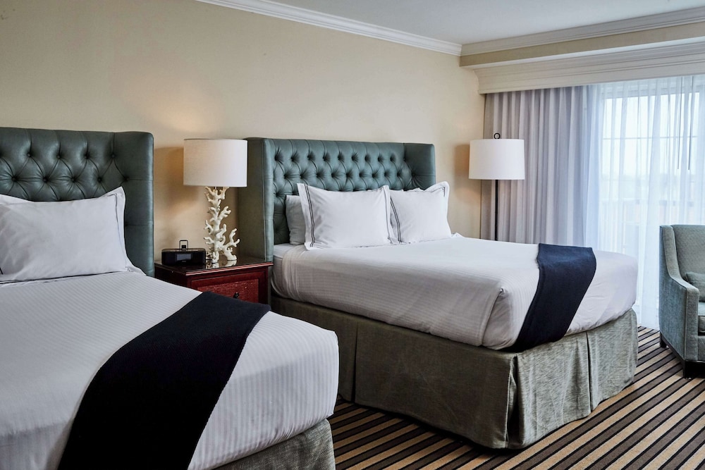 Wild Dunes Resort Sweetgrass Inn and Boardwalk Inn 10/35