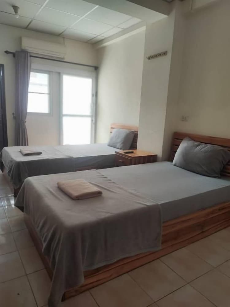 Soi 5 Apartment 11/43