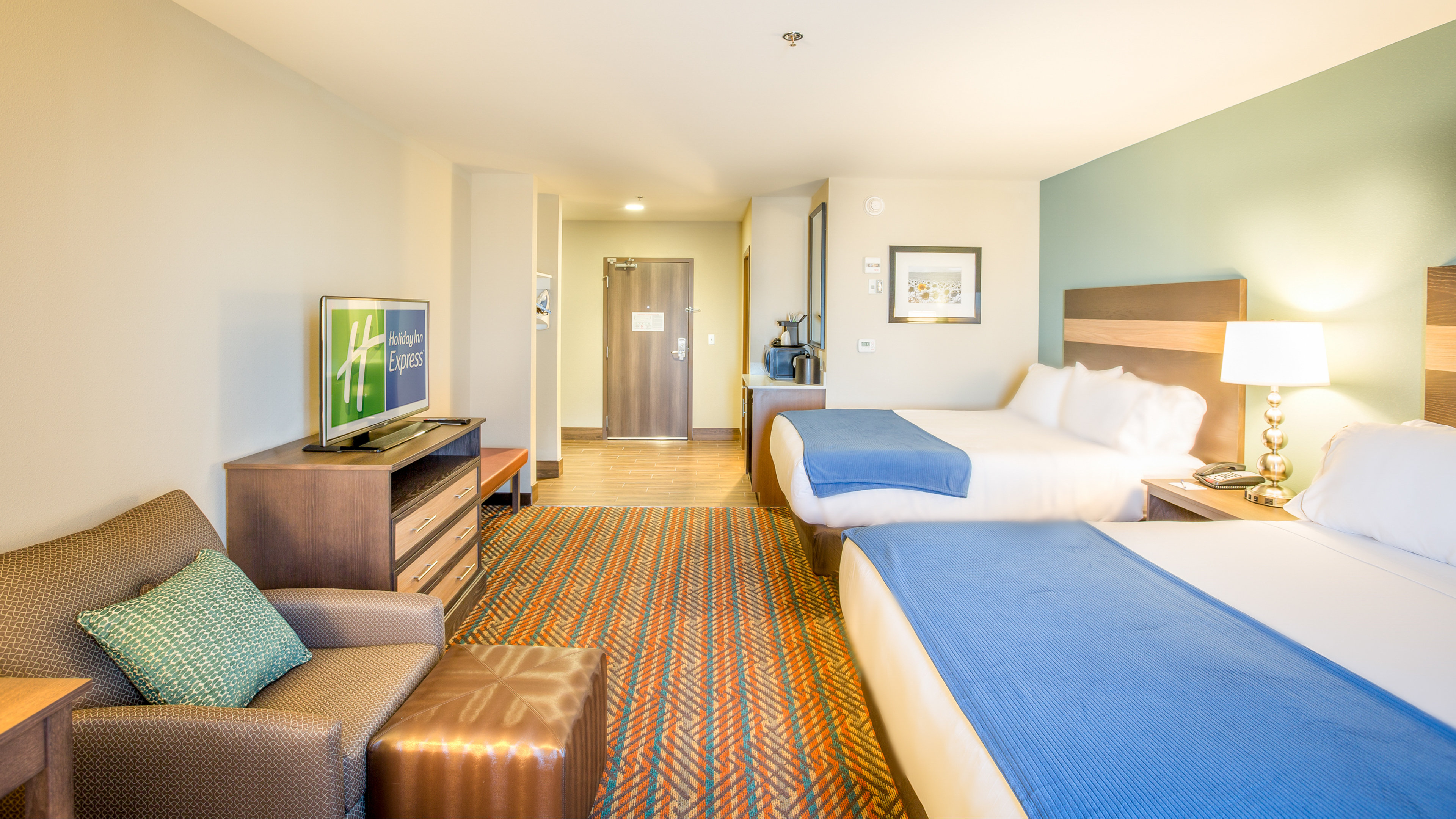 Holiday Inn Express Wichita South 13/59