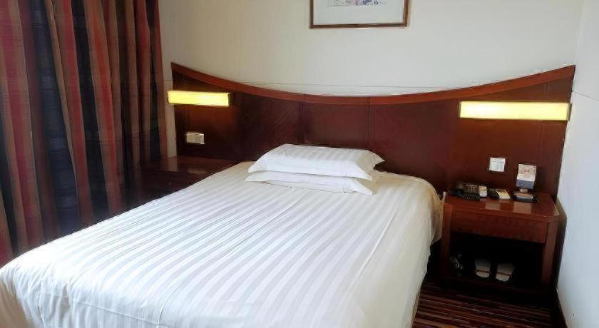 Jinjiang Inn Style (Shanghai North Bund Yangpu Bridge) 26/54
