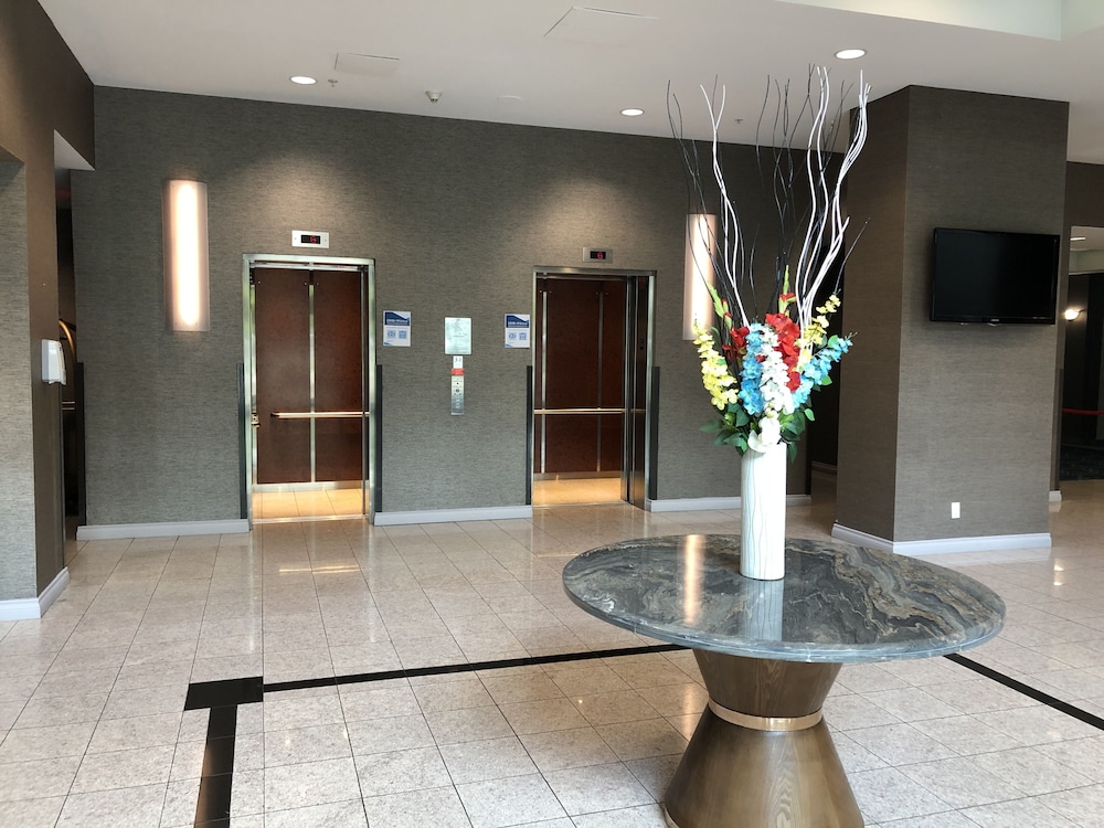 Executive Plaza Hotel Metro Vancouver 7/50