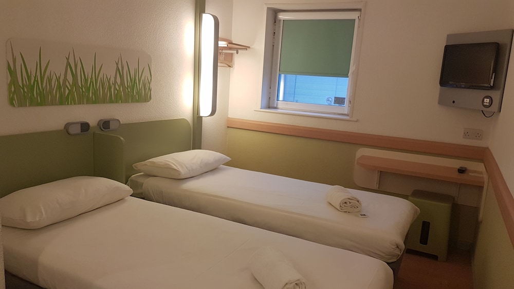 Ibis Budget Sheffield Arena 21/55