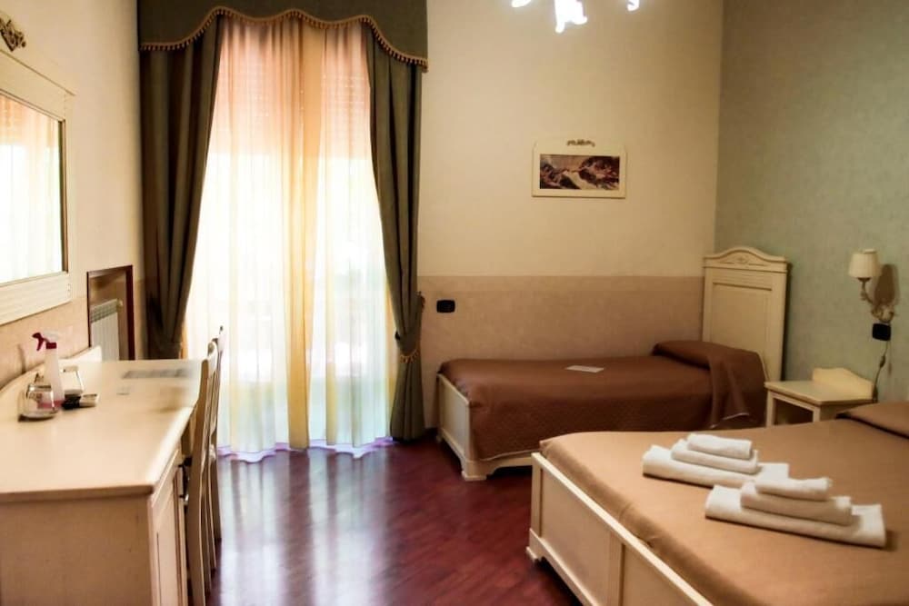 Bed And Breakfast Medea 7/29