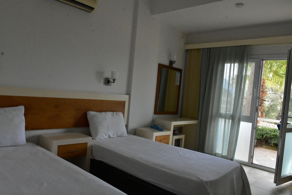 Diana Suite 15/47