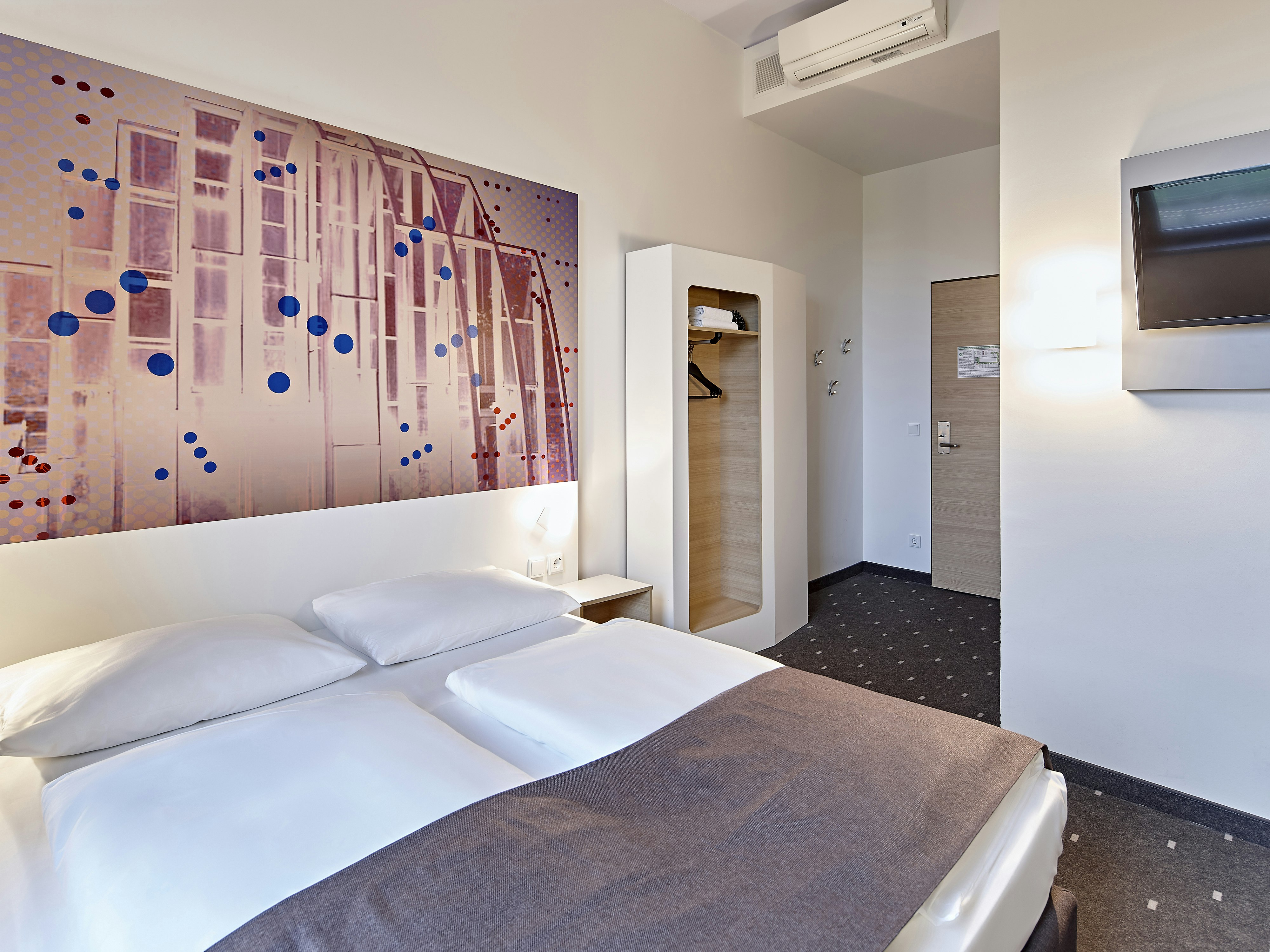 B&B Hotel Koln-Troisdorf 15/30