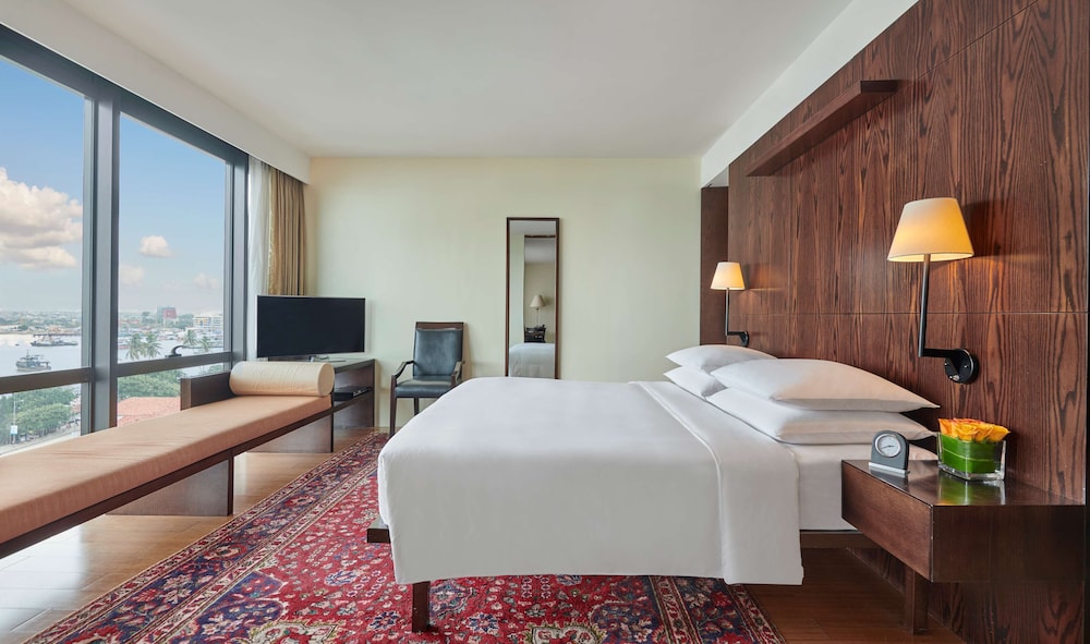 Hyatt Regency Dar Es Salaam - The Kilimanjaro 24/74