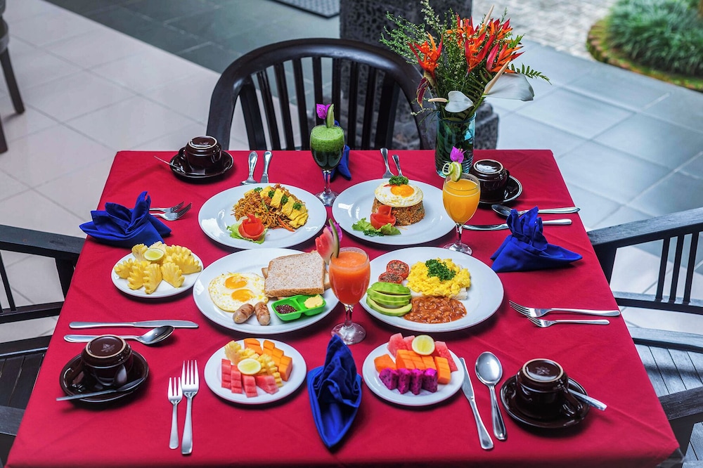 Puri Saron Madangan Hotel 40/50