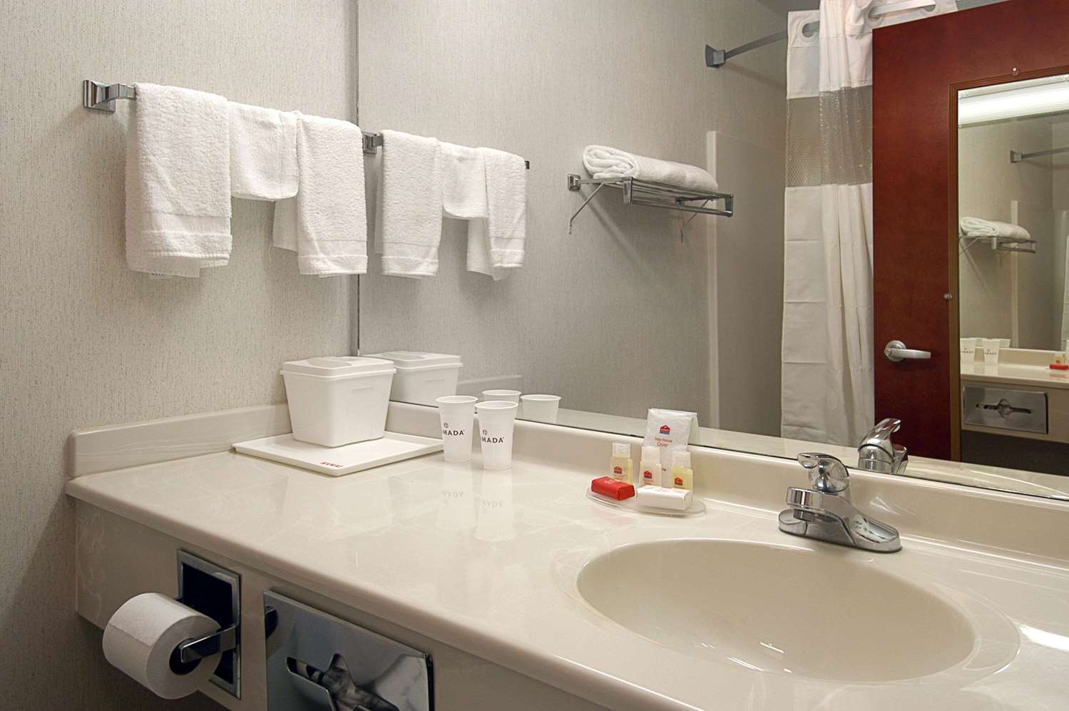 Ramada Limited Mount Sterling 7/7