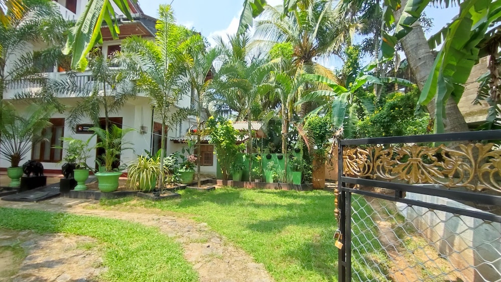 Matota Family Villa 26/28