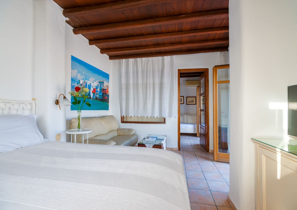 Paradision Hotel 24/71