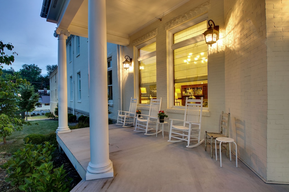 The Inn At Wise 5/36