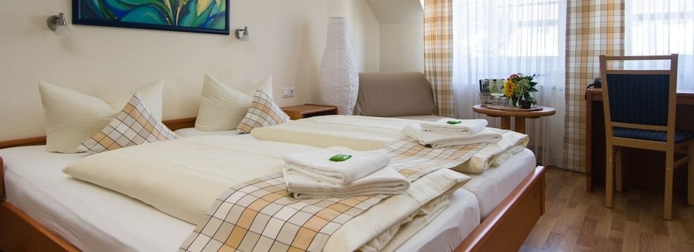 Landhotel Elkemann 6/24