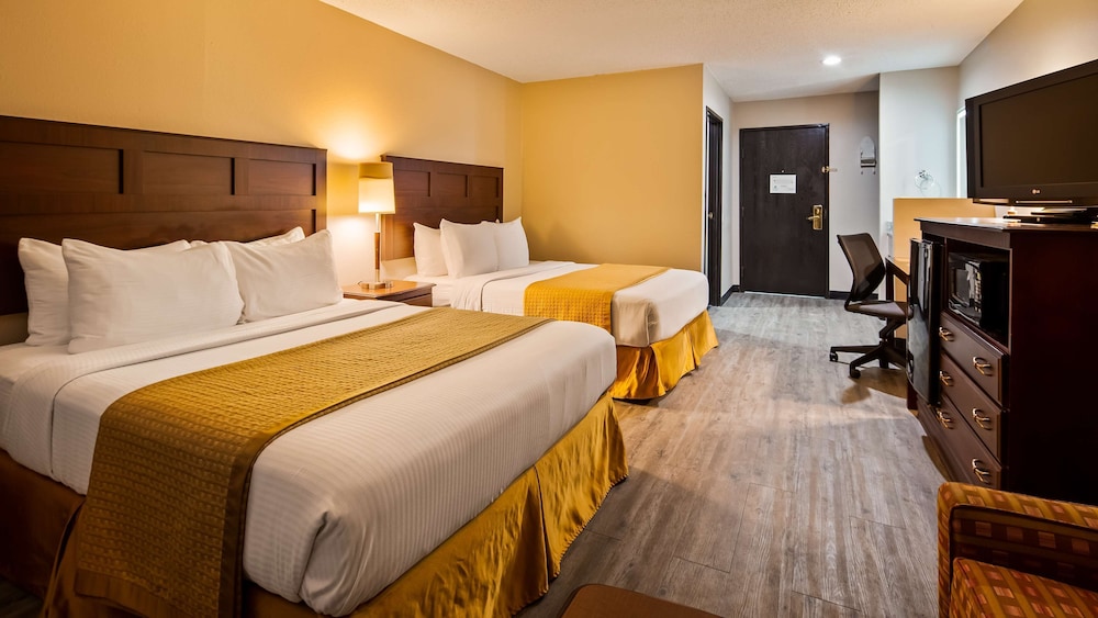 SureStay Hotel by Best Western Orange 12/34