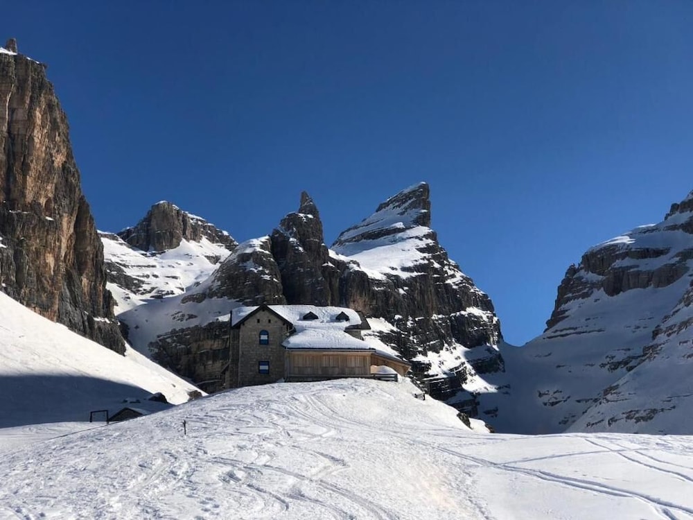 Hotel Garni Binelli 37/40