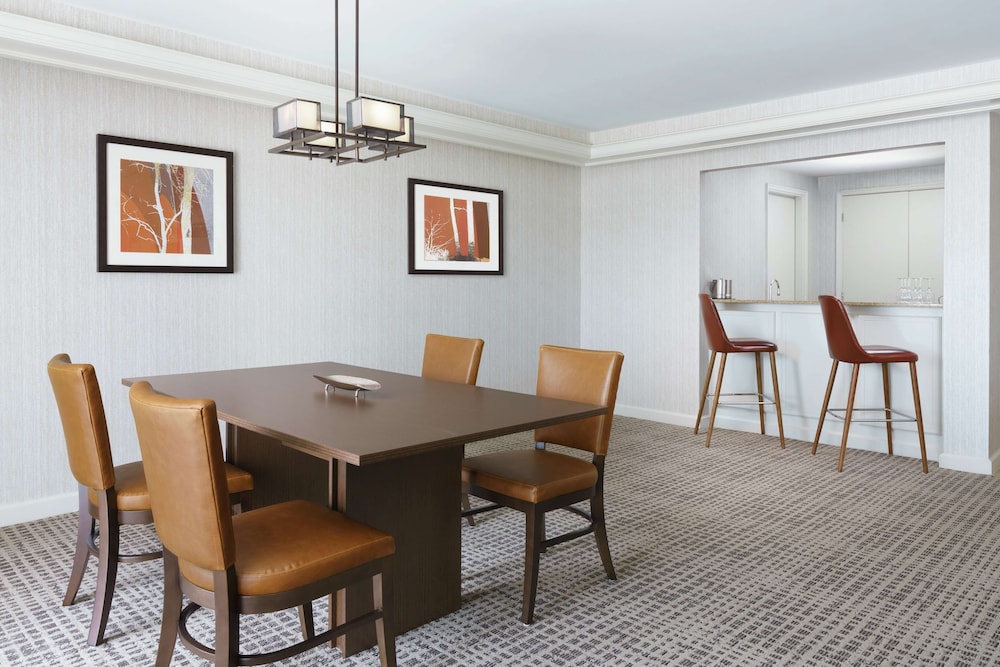 Doubletree Hotel Colorado Springs - World Arena Co 46/70