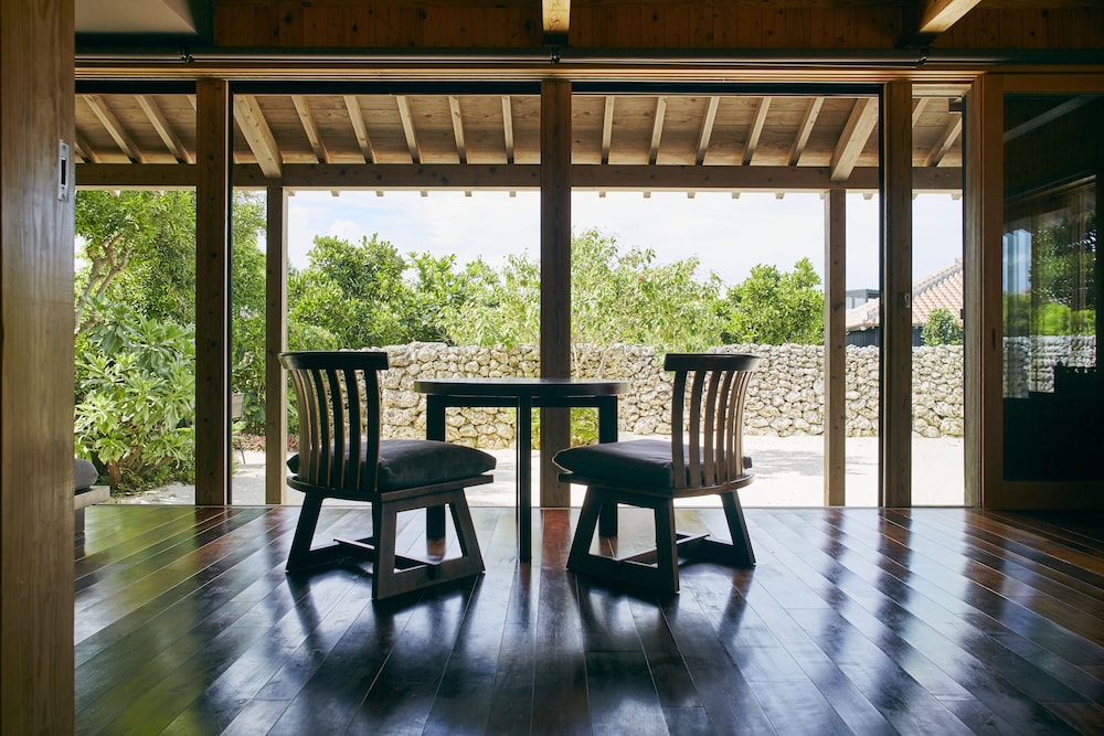 HOSHINOYA Taketomi Island 25/50