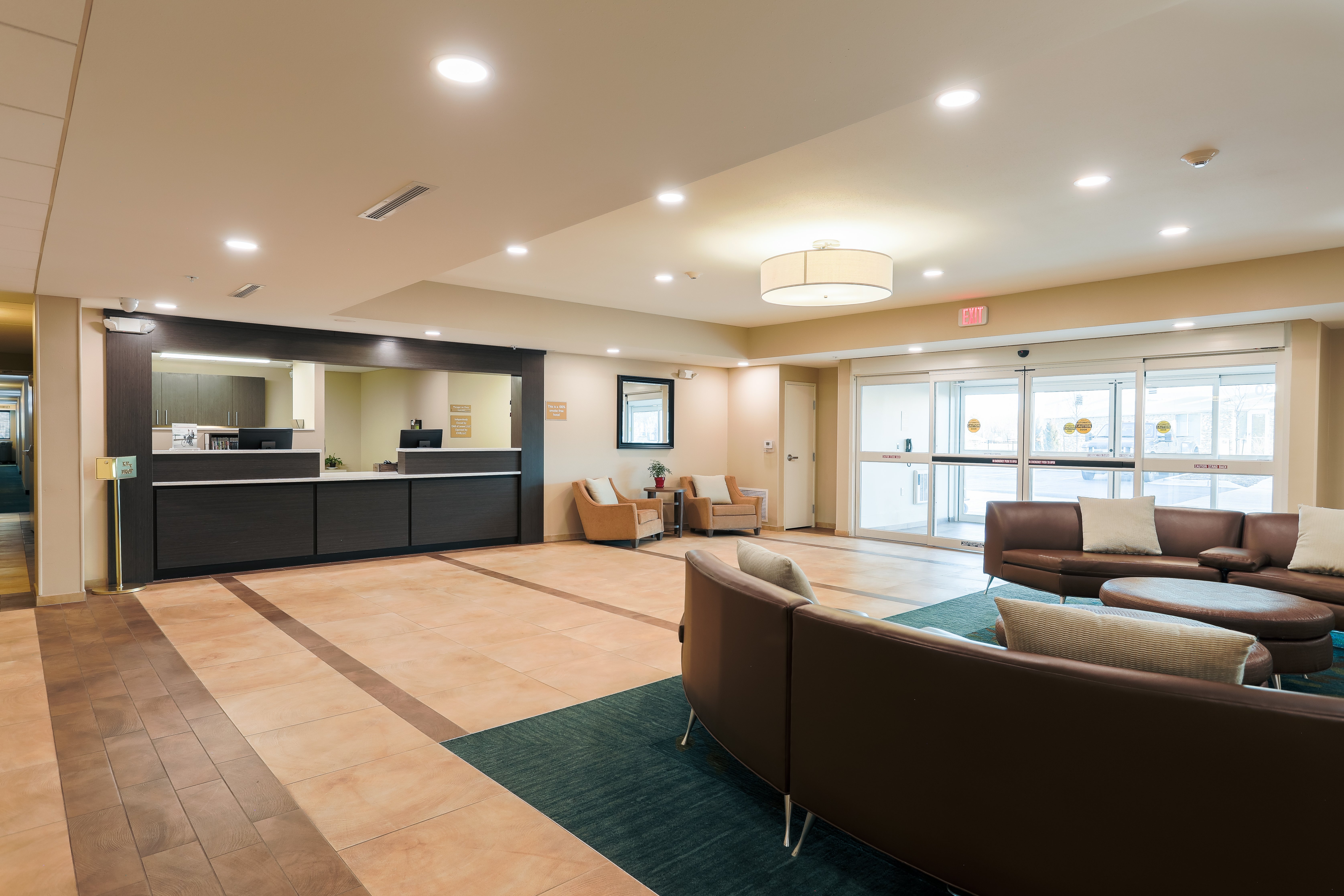CANDLEWOOD SUITES LENEXA - OVERLAND PARK AREA 7/69