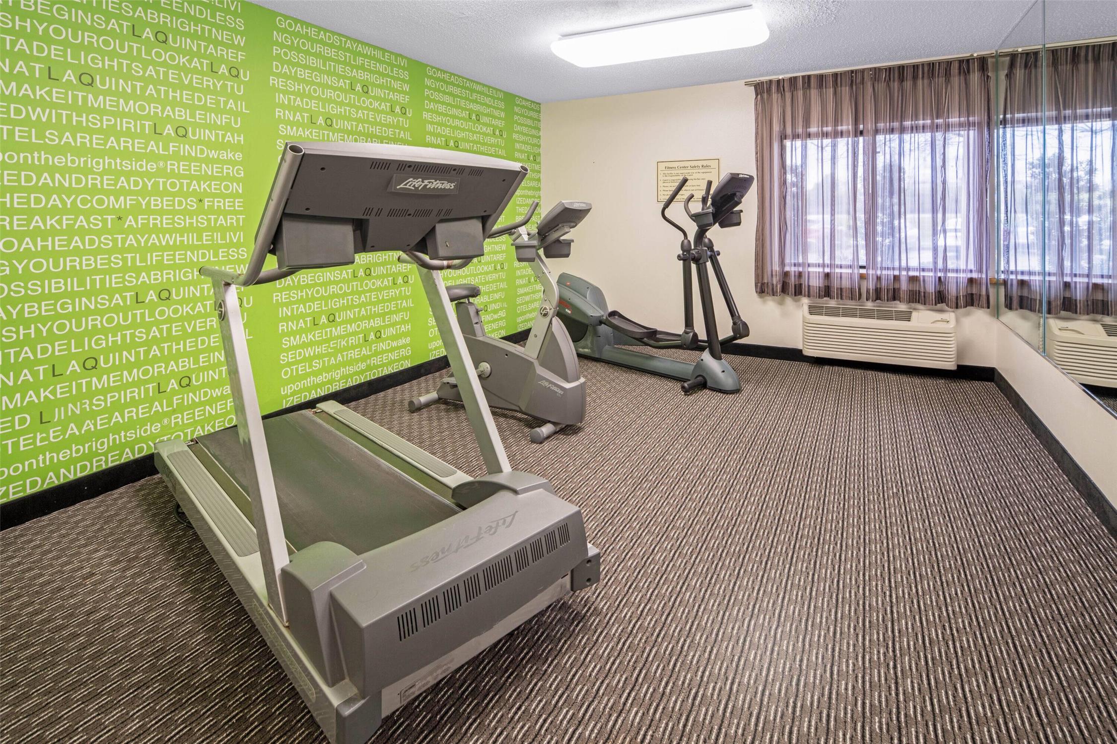 La Quinta Inn & Suites by Wyndham Baton Rouge Siegen Lane 34/55