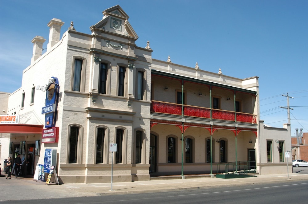 Mitchell River Tavern 1/41