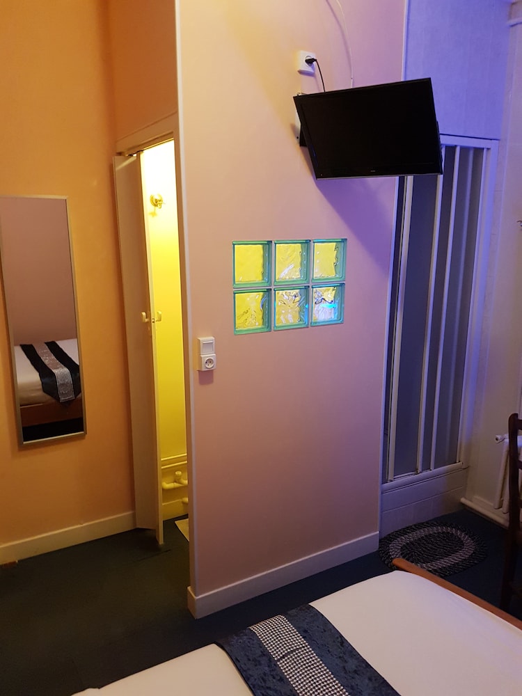 Hotel Le Petit Chateau 20/39