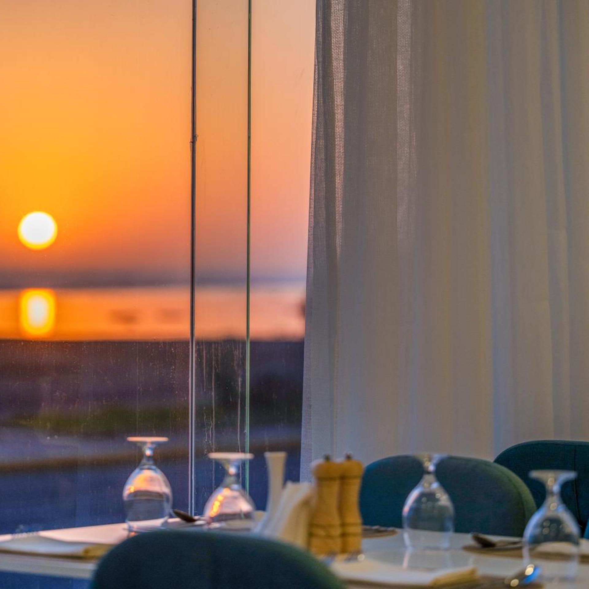فندق نعمة الوجه(Neema Hotel Al Wajh) 40/43