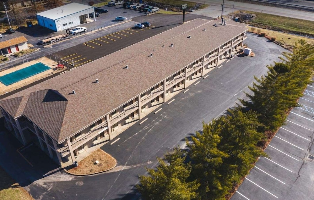 Americas Best Inn - Eureka 14/14