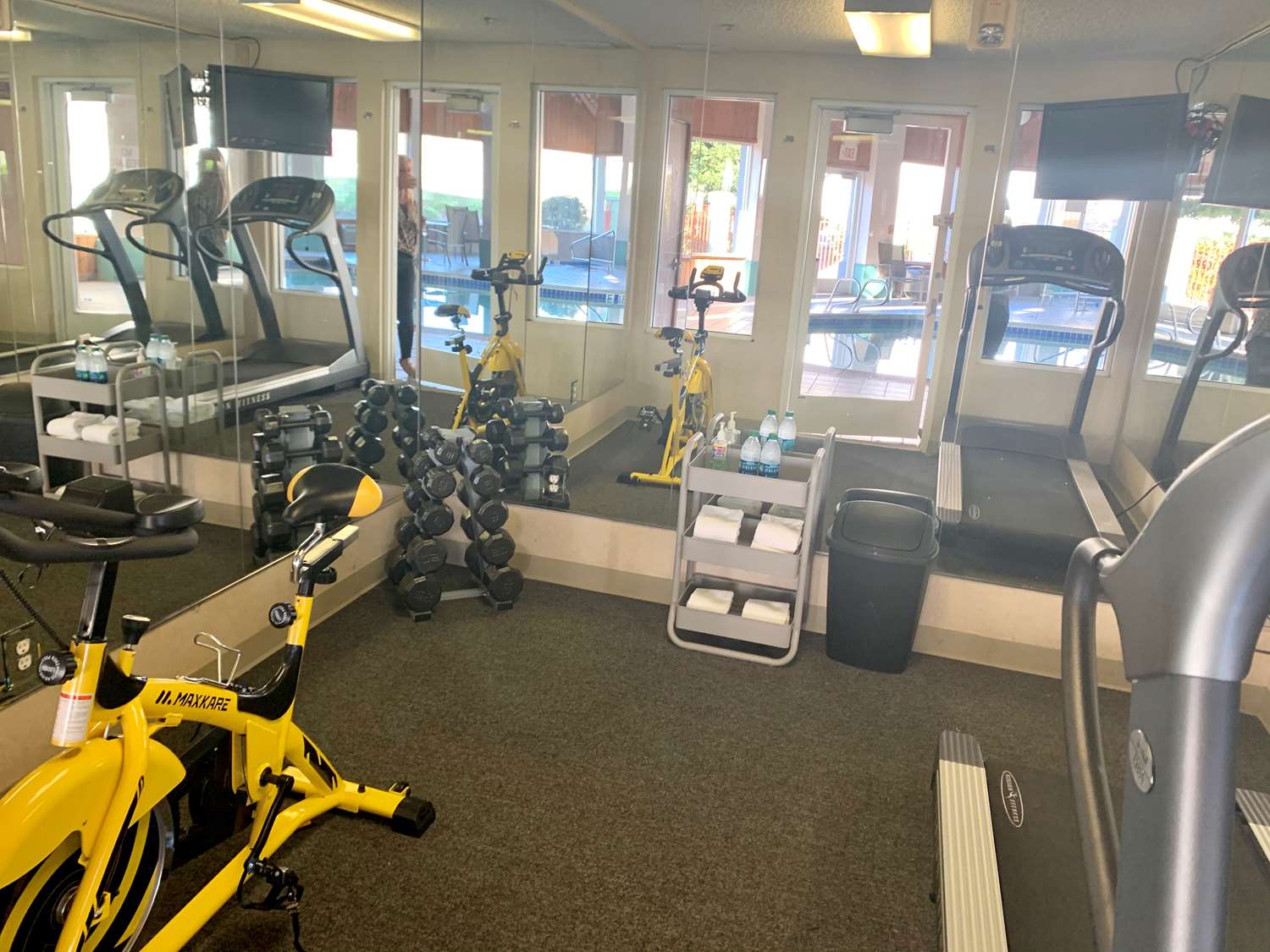 Surestay Plus Hotel By Best Western Redding 17/24