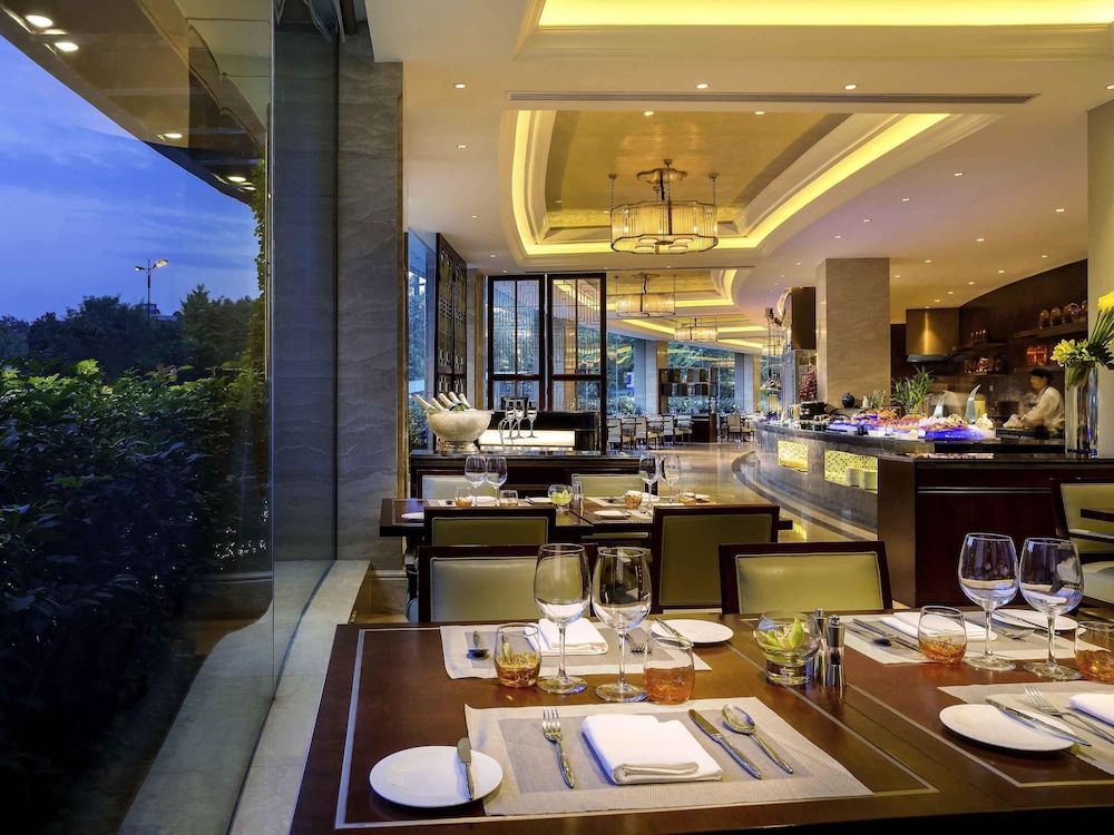 Sofitel Hangzhou Westlake 54/72