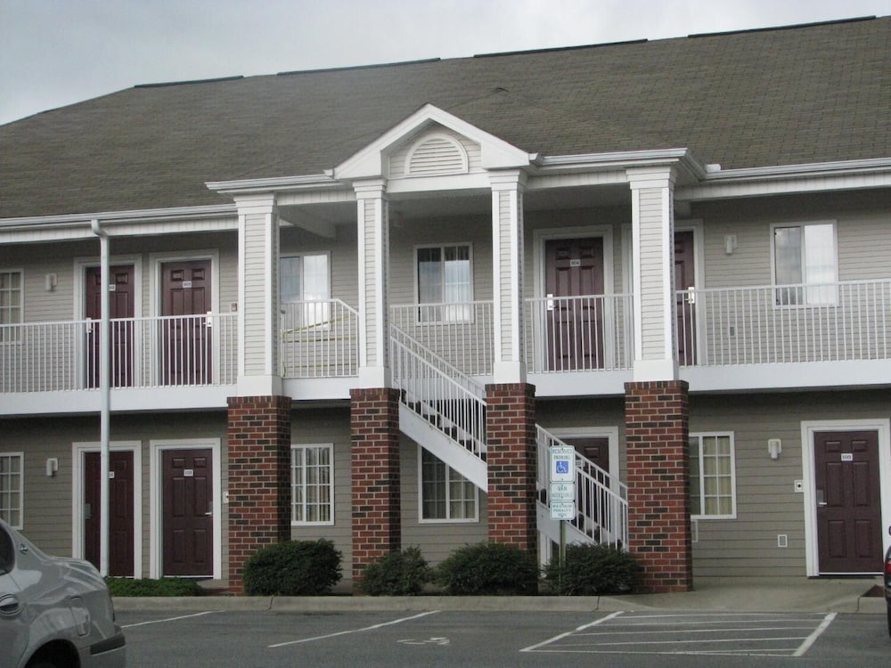 Affordable Suites Hickory/Conover NC Hotel 1/31