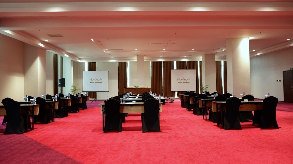 Horison Nindya Semarang 26/29