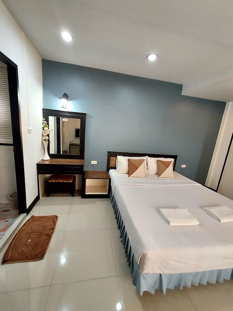 Traveller Inn Hotel 35/62