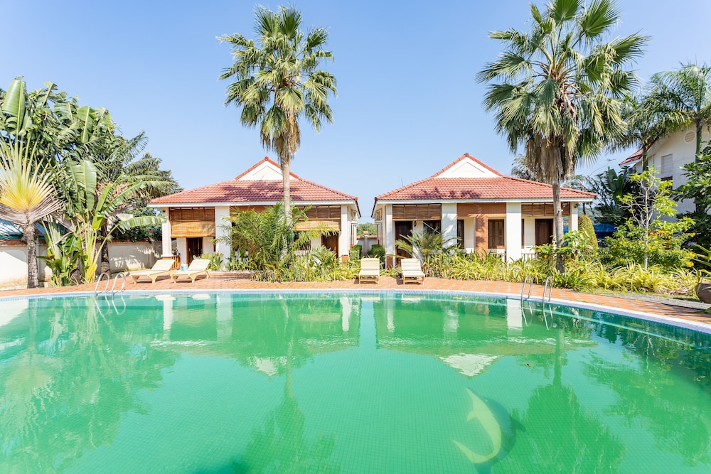 Bach Duong Resort 35/40