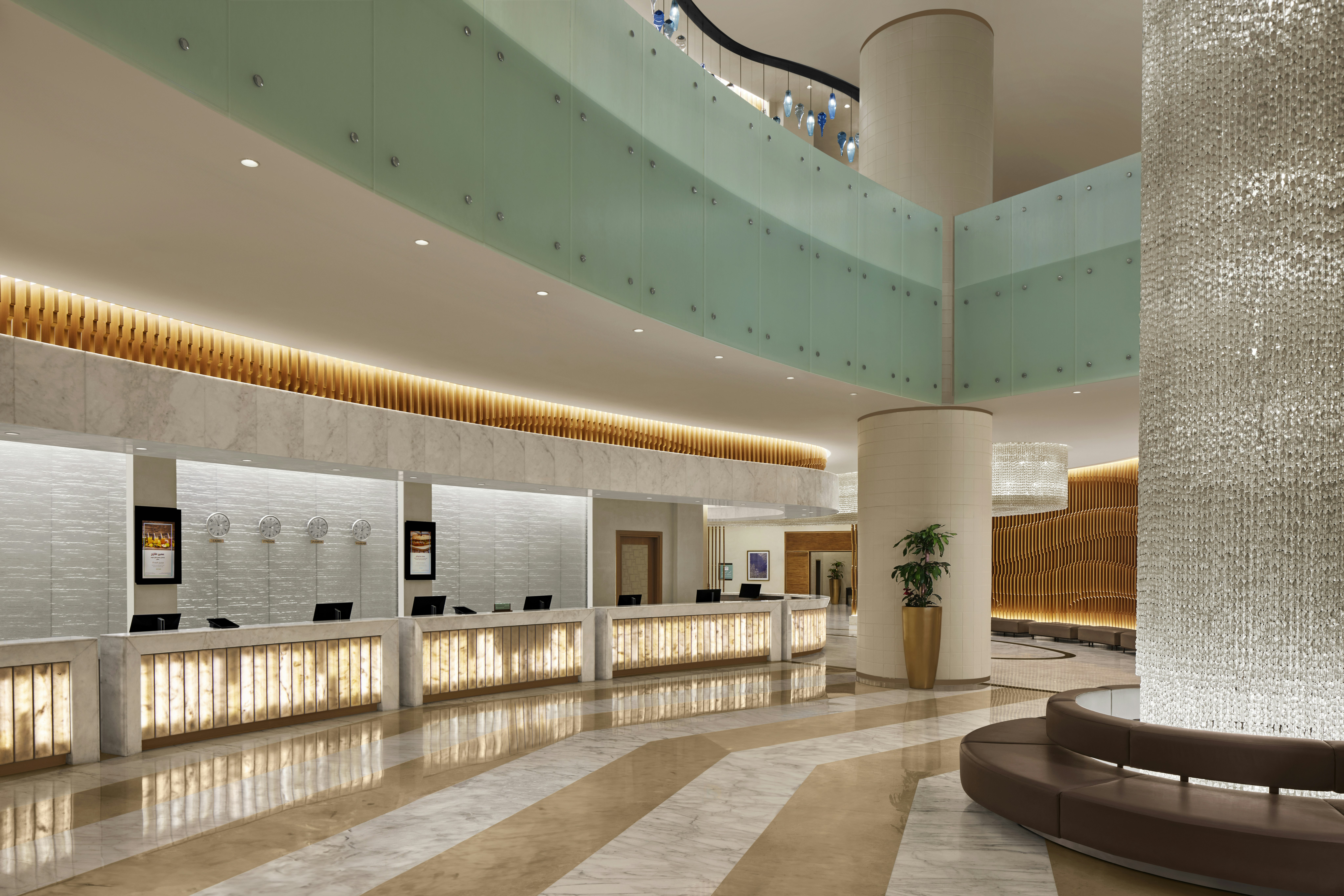 مكة هيلتون للمؤتمرات(Hilton Hotel & Convention Jabal Omar Makkah) 9/80
