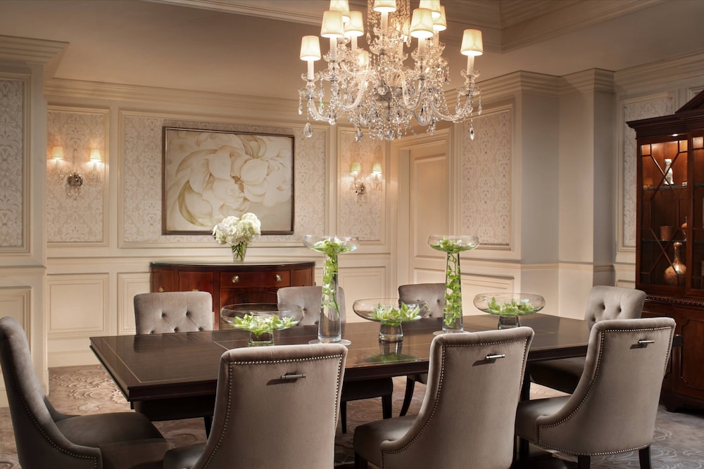 The Ritz-Carlton Osaka 32/33